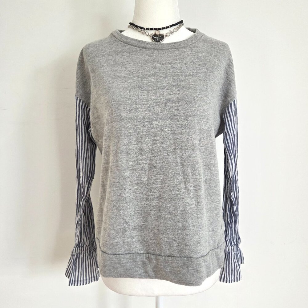 Mixed Media Bell Sleeve Sweatshirt‎ Medium Blue Stripes Preppy Coastal Old Money - Picture 2 of 16